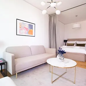  Апартаменты Boutique Studio With Terrace And Pool