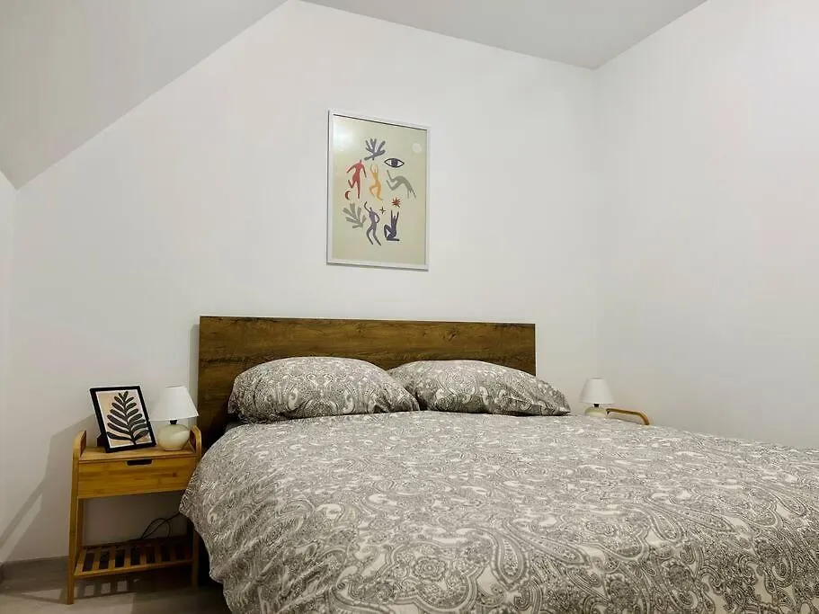 Sunny Modern Apartment With Balcony - Free Parking Vienna Austria